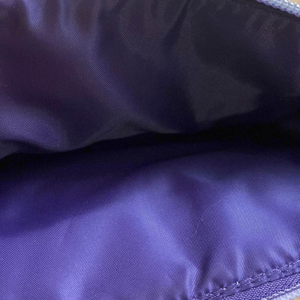 SHISEIDO • Cosmetics bag • SZ. 8” X 4” - Picture 3 of 3